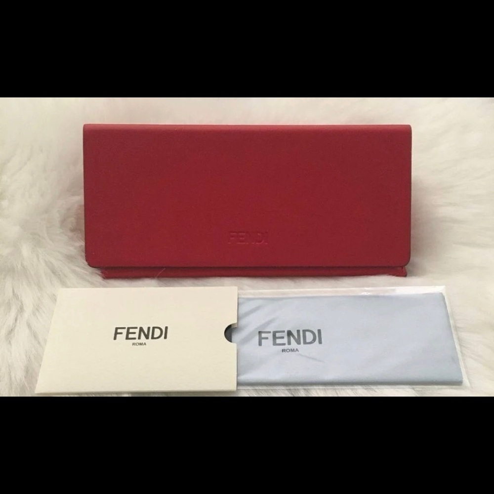 FENDI glasses